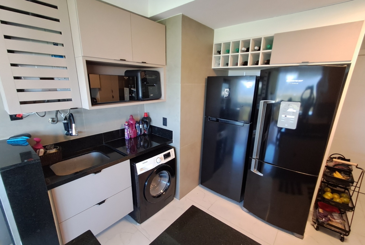 Cobertura Linear Porteira Fechada, com 180 m², 3 Suítes no Recreio dos Bandeirantes.