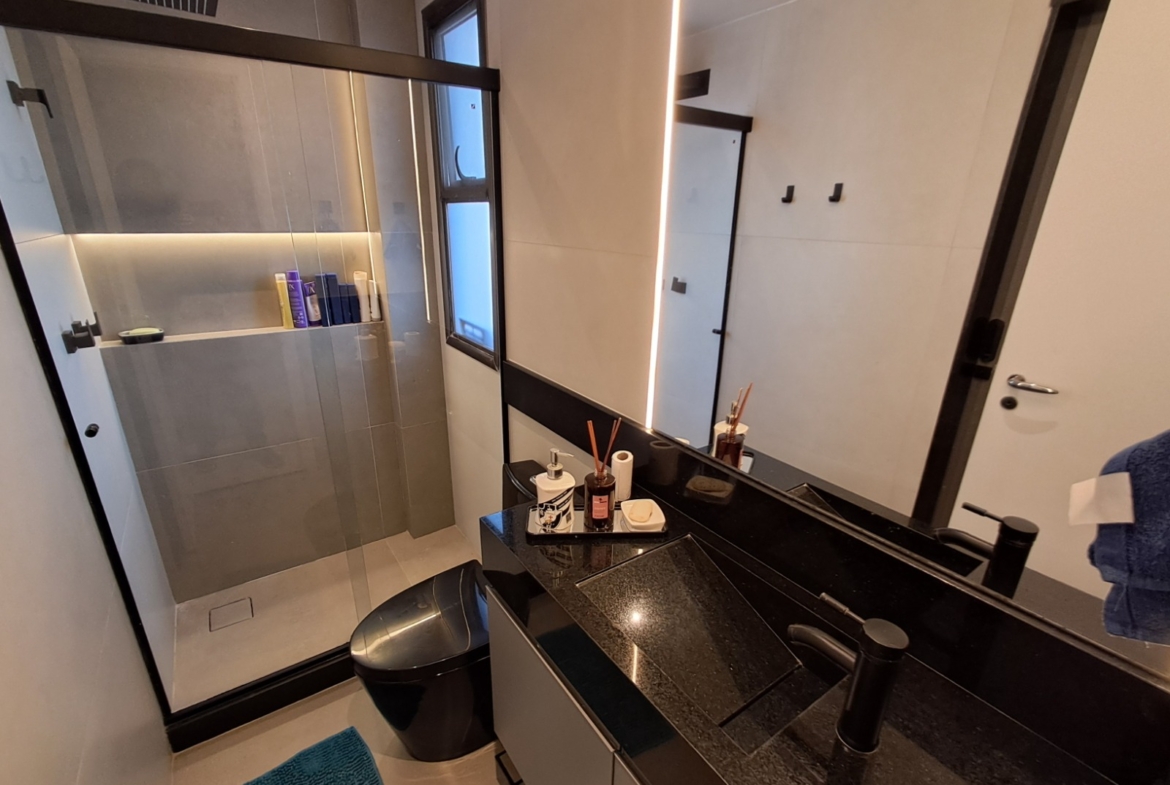 Cobertura Linear Porteira Fechada, com 180 m², 3 Suítes no Recreio dos Bandeirantes.