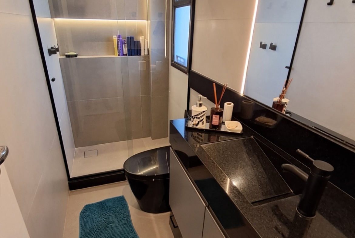 Cobertura Linear Porteira Fechada, com 180 m², 3 Suítes no Recreio dos Bandeirantes.