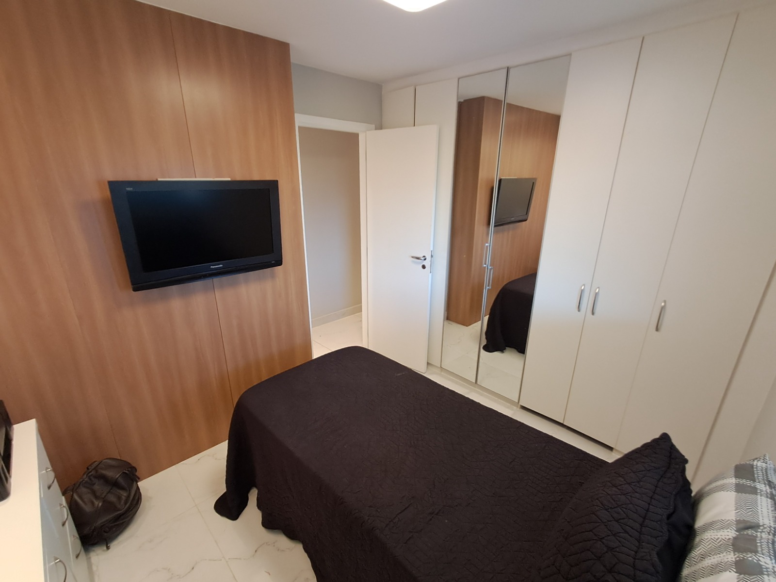 Cobertura Linear Porteira Fechada, com 180 m², 3 Suítes no Recreio dos Bandeirantes.