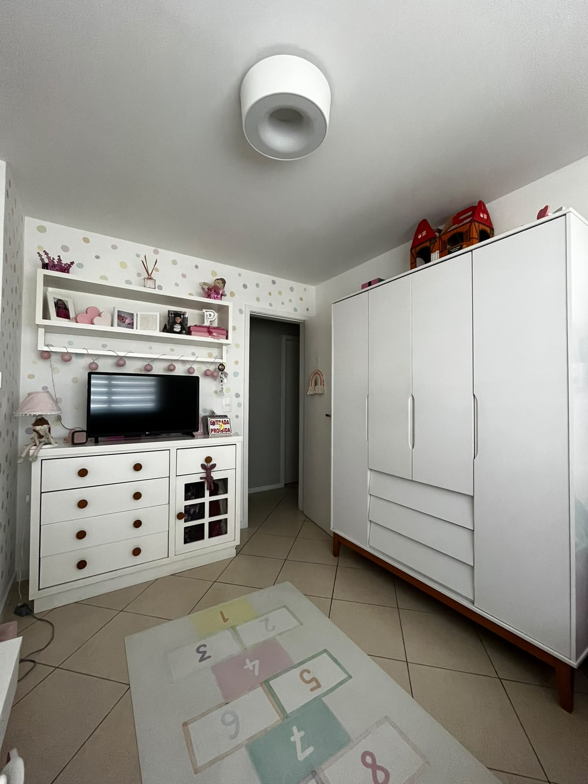 Apartamento à venda na Freguesia (Jacarepaguá) com 3 quartos, 1 suíte.
