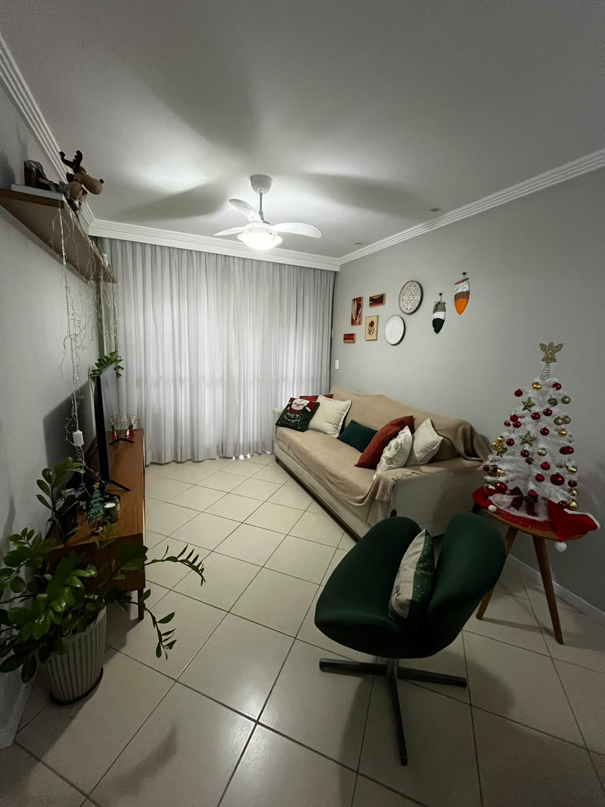 Apartamento à venda na Freguesia (Jacarepaguá) com 3 quartos, 1 suíte.