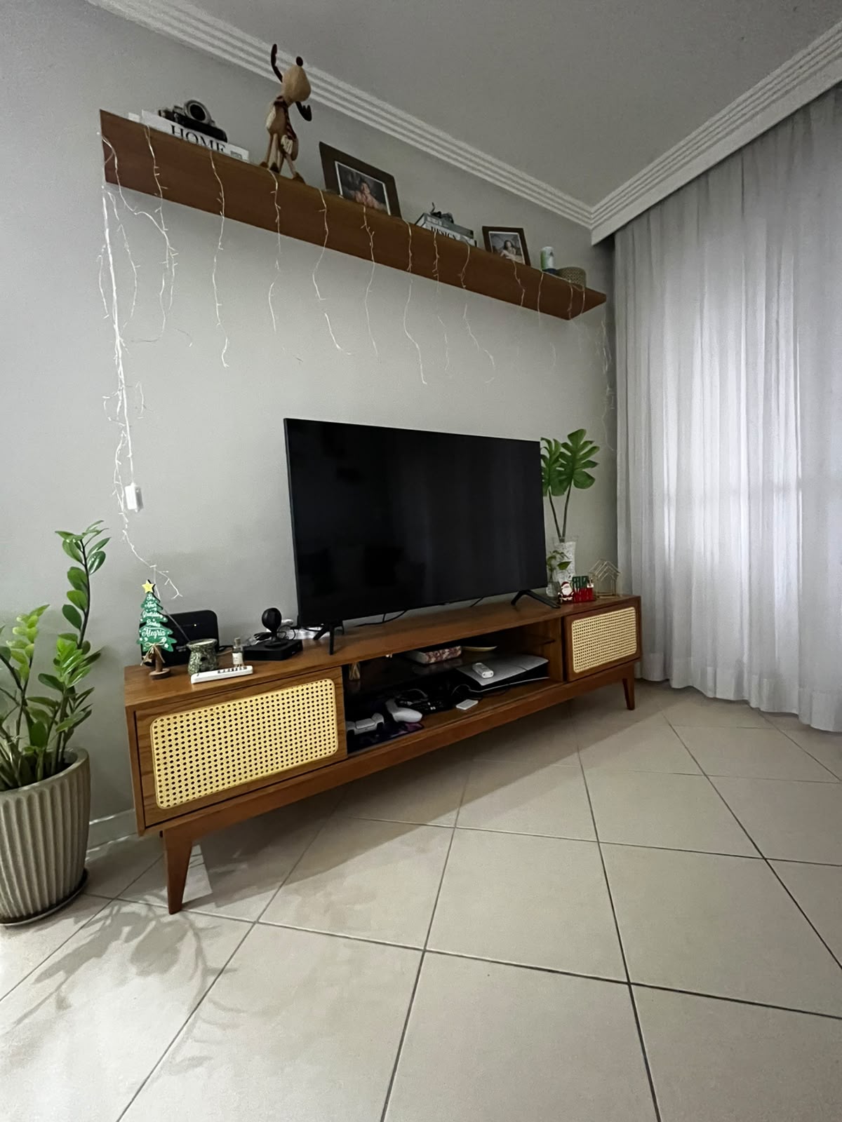 Apartamento à venda na Freguesia (Jacarepaguá) com 3 quartos, 1 suíte.