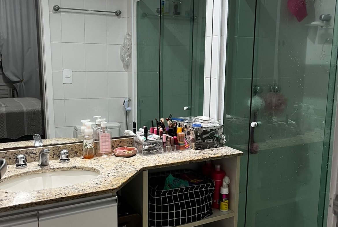 Apartamento à venda na Freguesia (Jacarepaguá) com 3 quartos, 1 suíte.