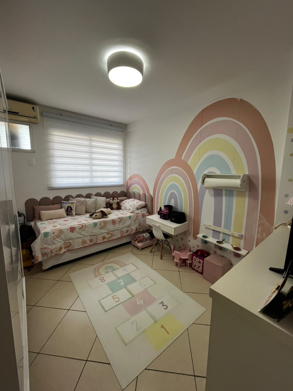 Apartamento à venda na Freguesia (Jacarepaguá) com 3 quartos, 1 suíte.