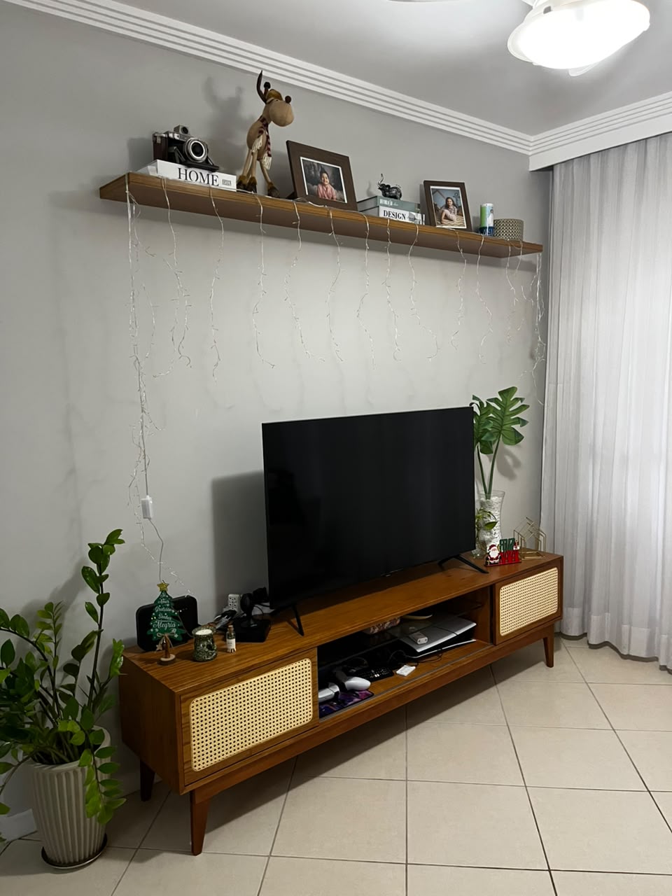Apartamento à venda na Freguesia (Jacarepaguá) com 3 quartos, 1 suíte.